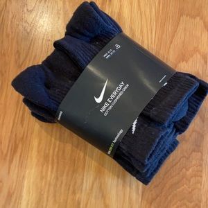 New Nike socks